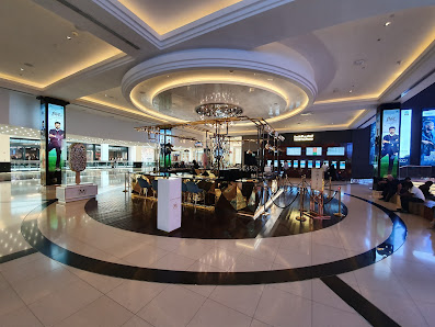 VOX Cinemas Mall of the Emirates thumb 3